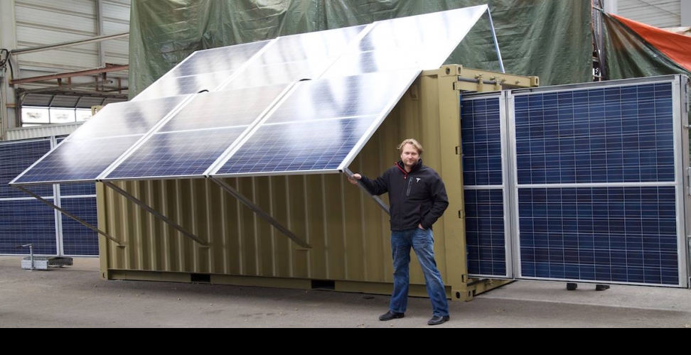Mit unseren mobilen Solarkraftwerken möchten wir zum ersten dezentralen Stromversorger in Afrika werden